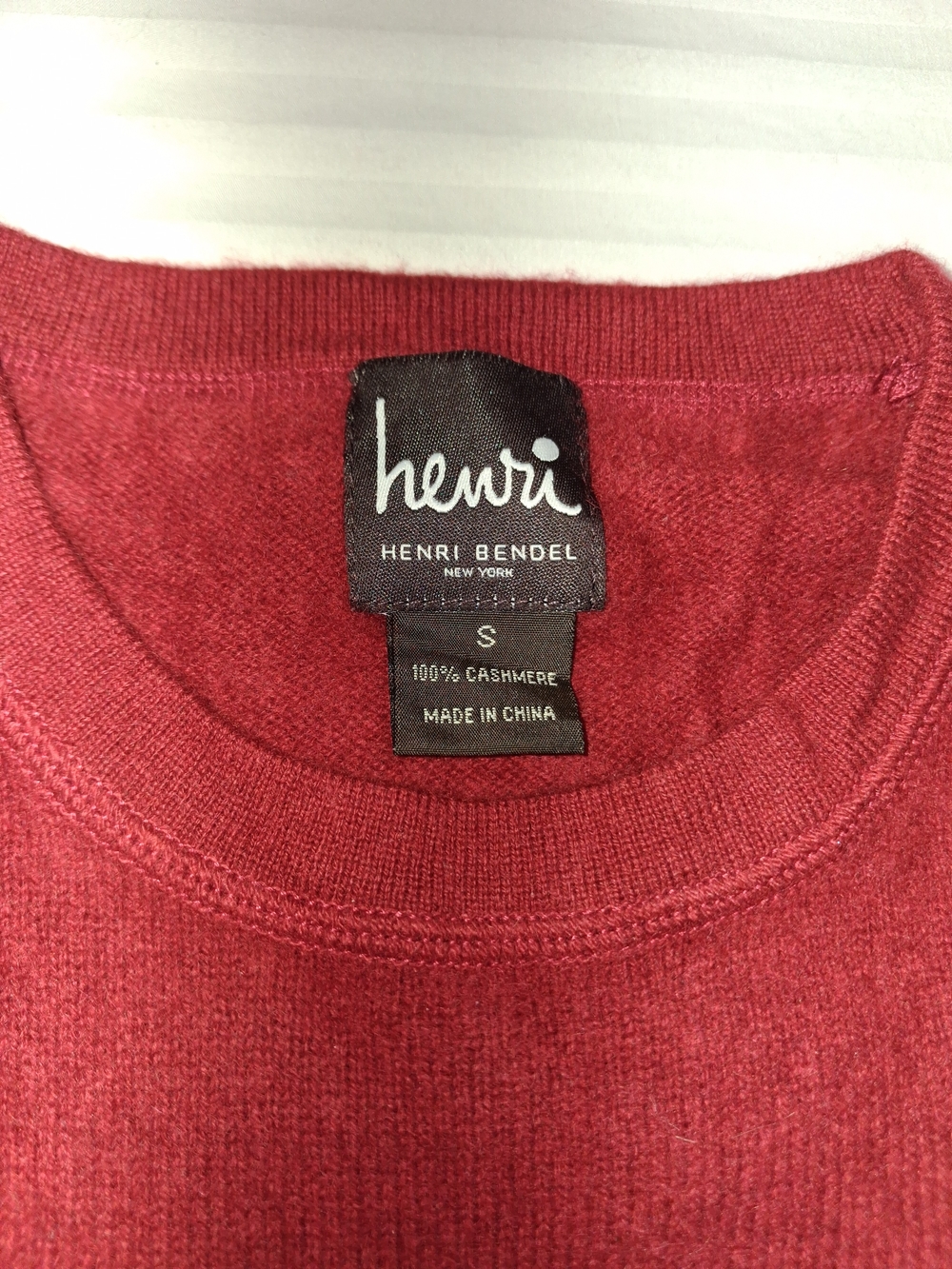 henri bendel Men’s Cashmere Crewneck Sweater - Deep Berry Red